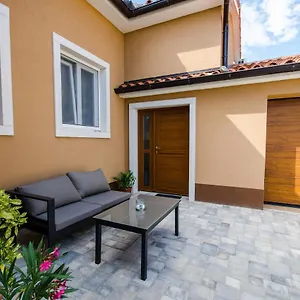 casa-mia-apartment.in-istria.net/